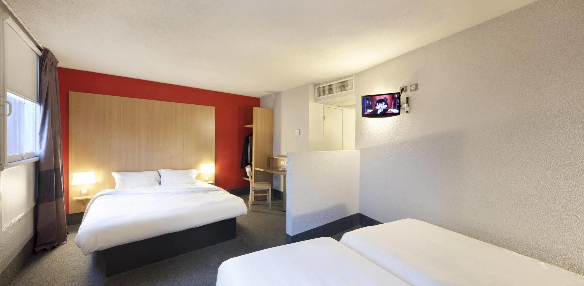 B&B Hotel Auray Carnac ภายนอก รูปภาพ